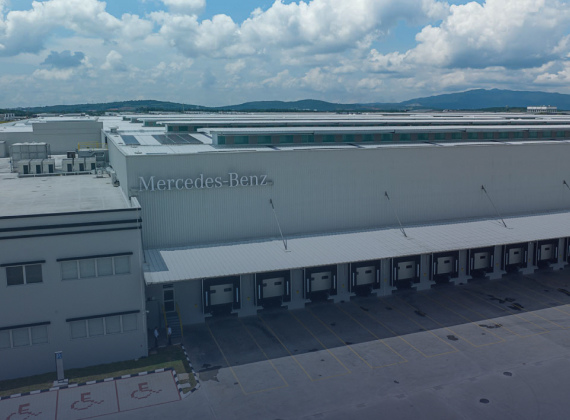 Mercedes-Benz Digitizing Vehicle Production with RTLS